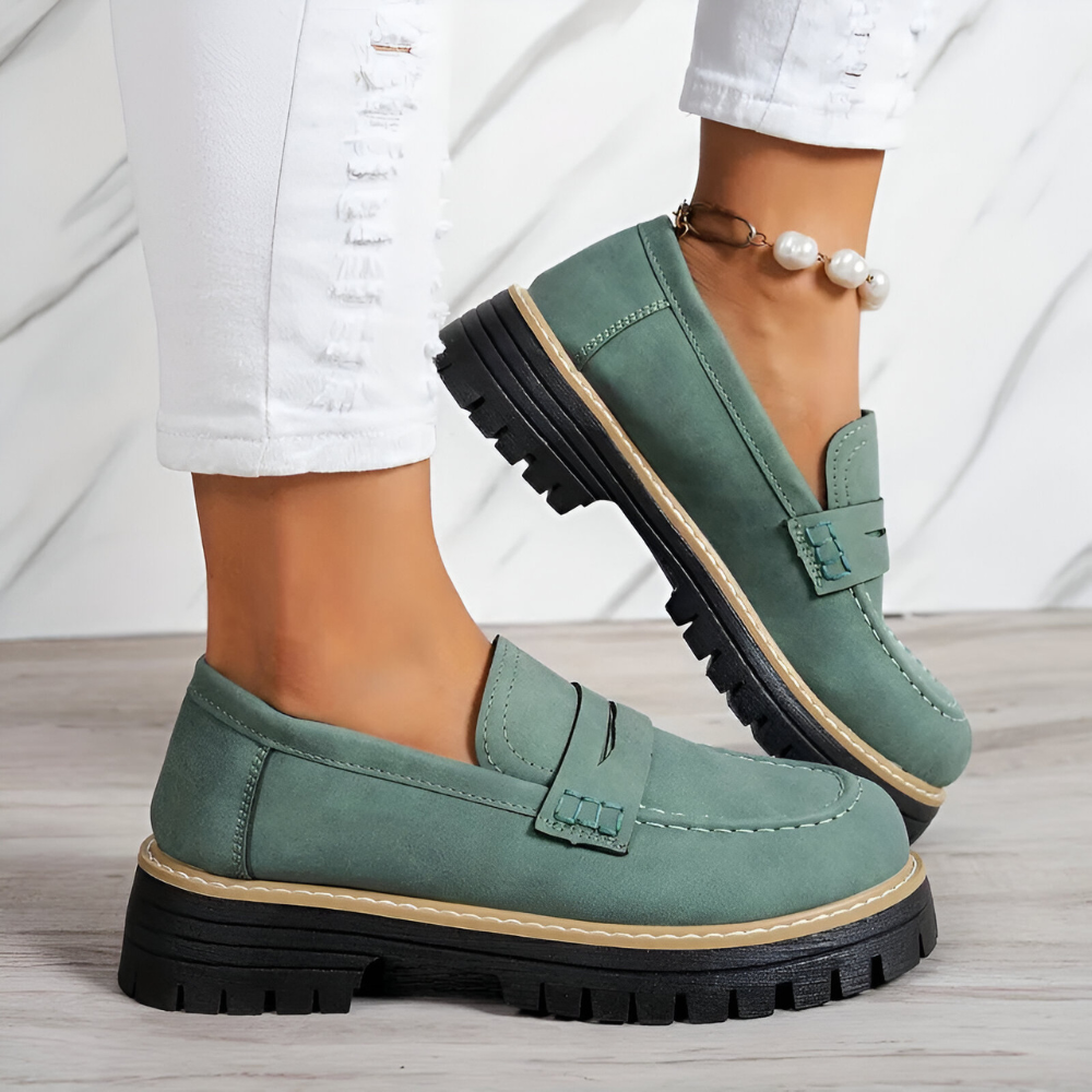 Niene™ | Stijlvolle Comfortabele Loafers met Ondersteunend Voetbed