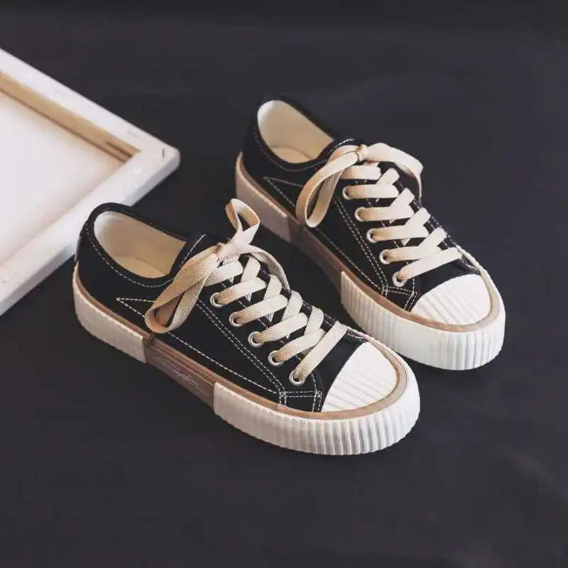 Auren™ | Lage Canvas Sneakers Unisex