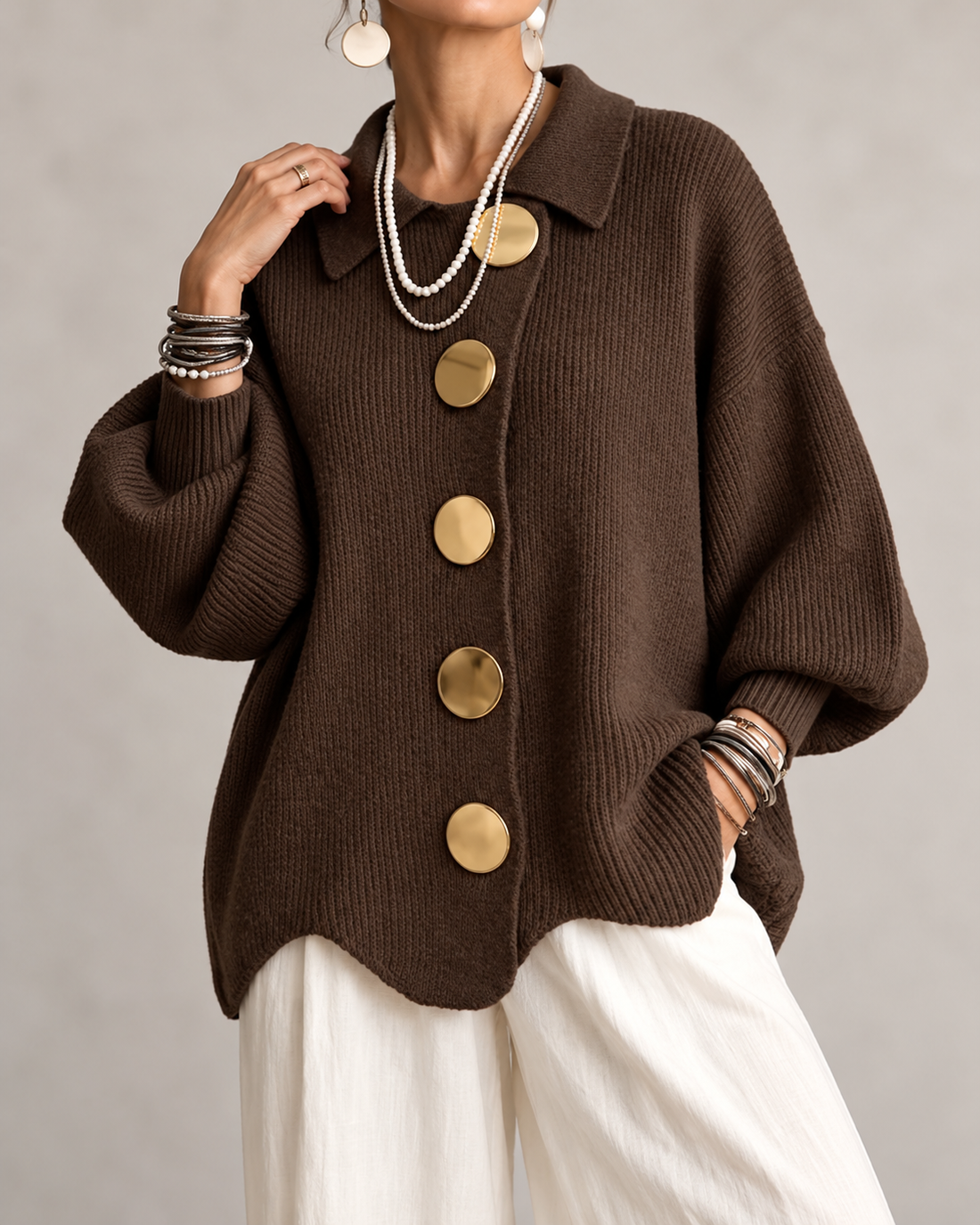 Stefania™ | Oversized Gebreid Vest met Kraag en Statementknopen