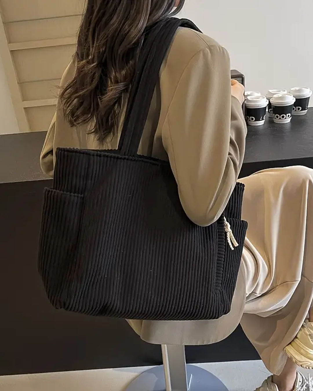 Lea™ | Geribde Draagtas Met Koorddetail