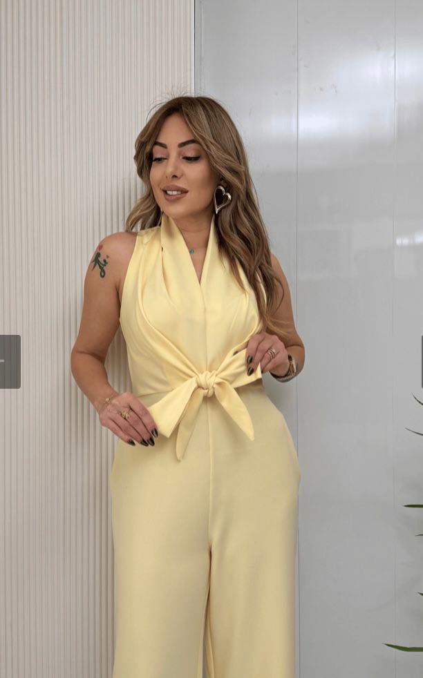 Femke | Jumpsuit met Brede Benen